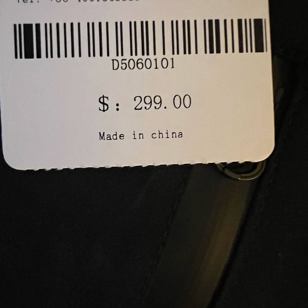 Men’s Large outdoor heated jacket (battery not included) - Picture 12 of 16